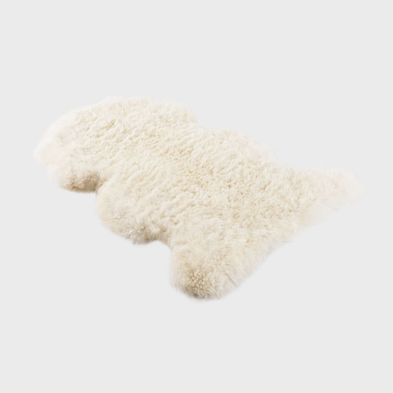 long-merino-wool-rug-natural shape and Natural colour